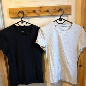 Essential Short Sleeve Tuckable Baby T-Shirts